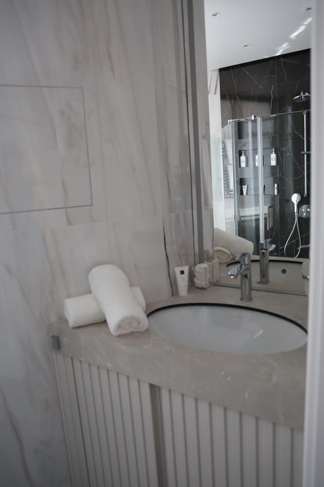Apartments In The Heart Of Cannes Esterno foto
